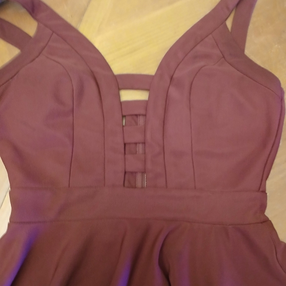 TRAC Dress - Picture 3 of 3